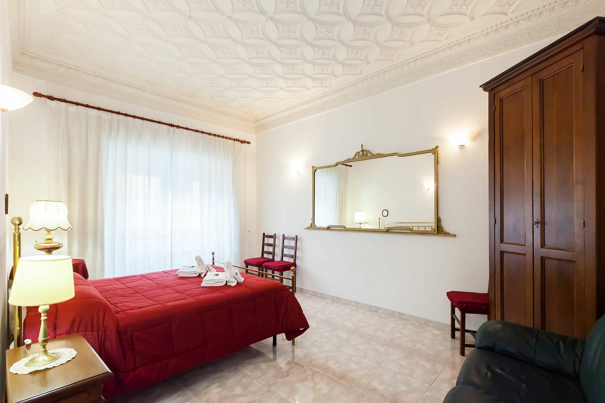 Caterina One O One - Embassy Apartment ローマ エクステリア 写真